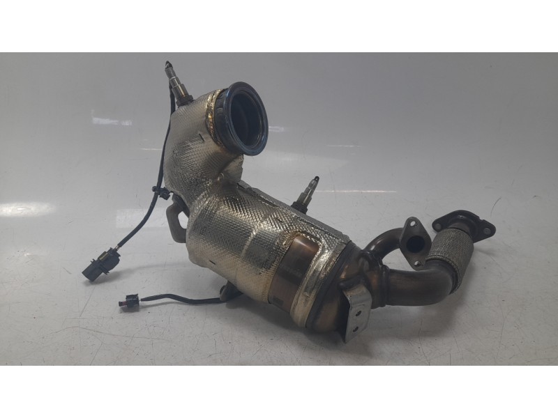 Recambio de catalizador para mg zs 1.5 hybrid+ referencia OEM IAM 11047369  