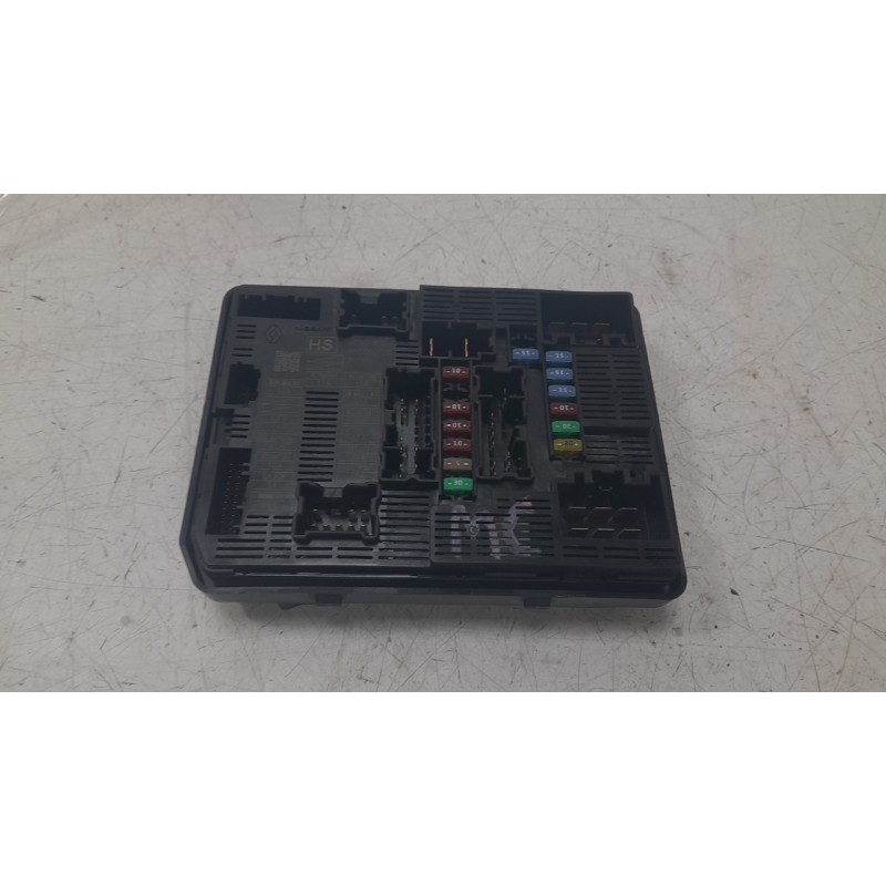 Recambio de caja reles / fusibles para nissan qashqai iii (j12) 1.3 dig-t referencia OEM IAM 284B76RA0B  