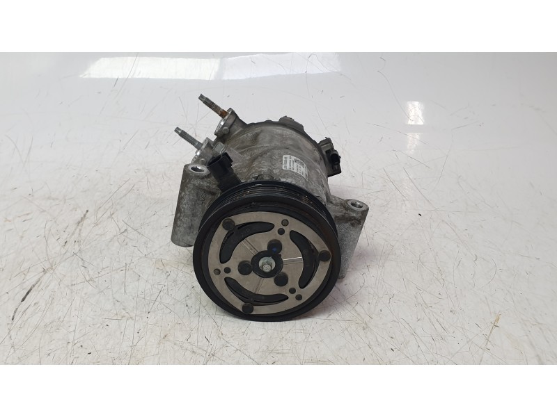 Recambio de compresor aire acondicionado para ford focus iv (hn) 1.5 ecoblue referencia OEM IAM JX6119D629HB  CAF601027HQ