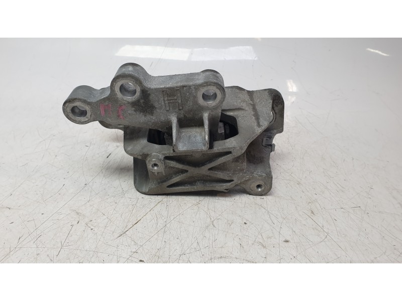 Recambio de soporte motor derecho para ford focus iv (hn) 1.5 ecoblue referencia OEM IAM JX616F012DE  