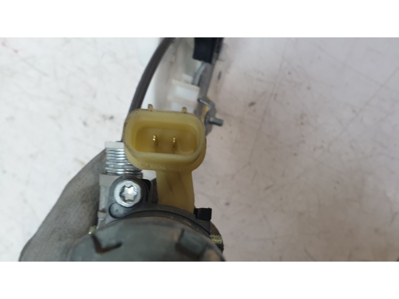 Recambio de elevalunas trasero derecho para kia rio iv (yb, sc, fb) 1.25 referencia OEM IAM 83402H8000  