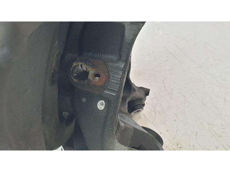 Recambio de mangueta trasera izquierda para bmw serie 4 gran coupe (f36) 420d referencia OEM IAM 33326797507  