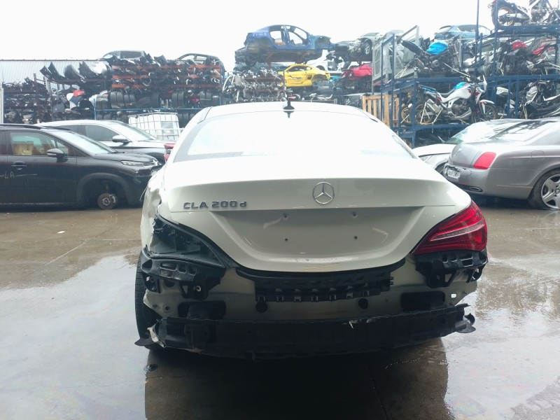 mercedes-benz cla coupé (c117) del año 2016