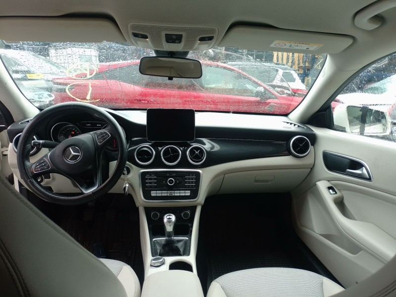 mercedes-benz cla coupé (c117) del año 2016