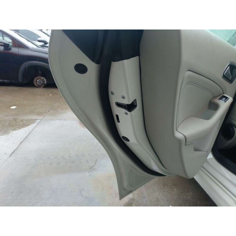 Recambio de cerradura puerta trasera izquierda para mercedes-benz cla coupé (c117) cla 200 cdi / d (117.308) referencia OEM IAM 