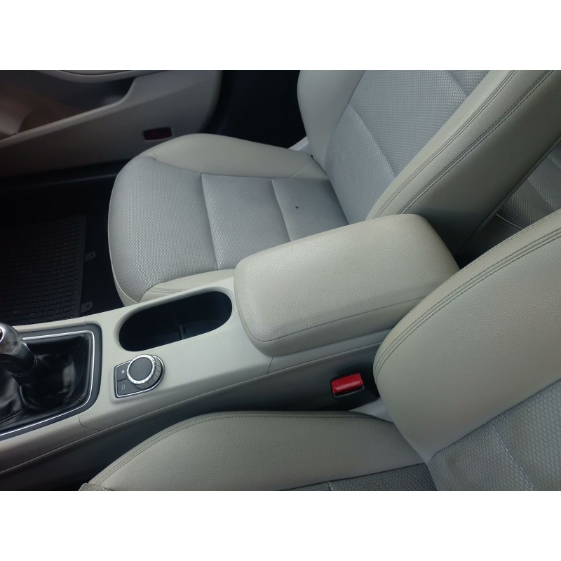 Recambio de apoyabrazos central para mercedes-benz cla coupé (c117) cla 200 cdi / d (117.308) referencia OEM IAM   
