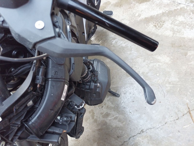 Recambio de maneta exterior delantera derecha para bmw r 1300 gs referencia OEM IAM   