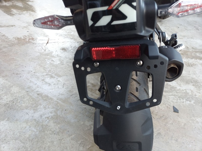 Recambio de piloto matricula para bmw r 1300 gs referencia OEM IAM   