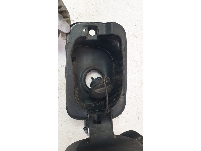 Recambio de tapa exterior combustible para seat leon (5f1) 1.5 tsi referencia OEM IAM 5F4809905  