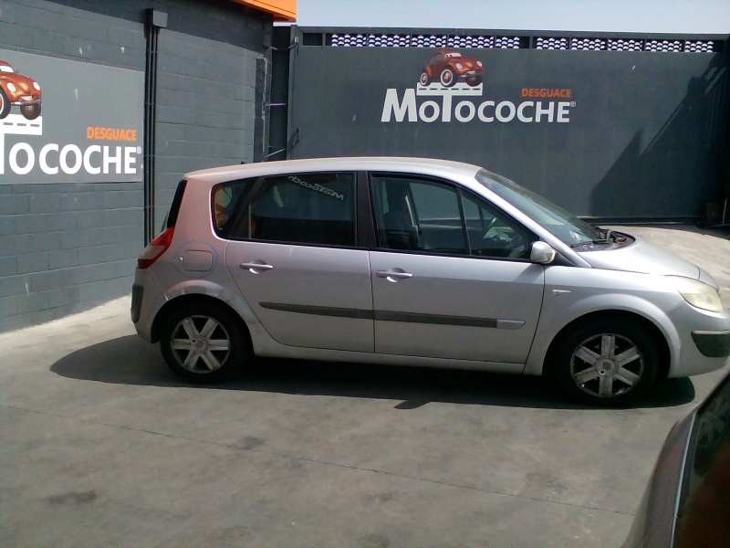 renault scenic ii del año 2005