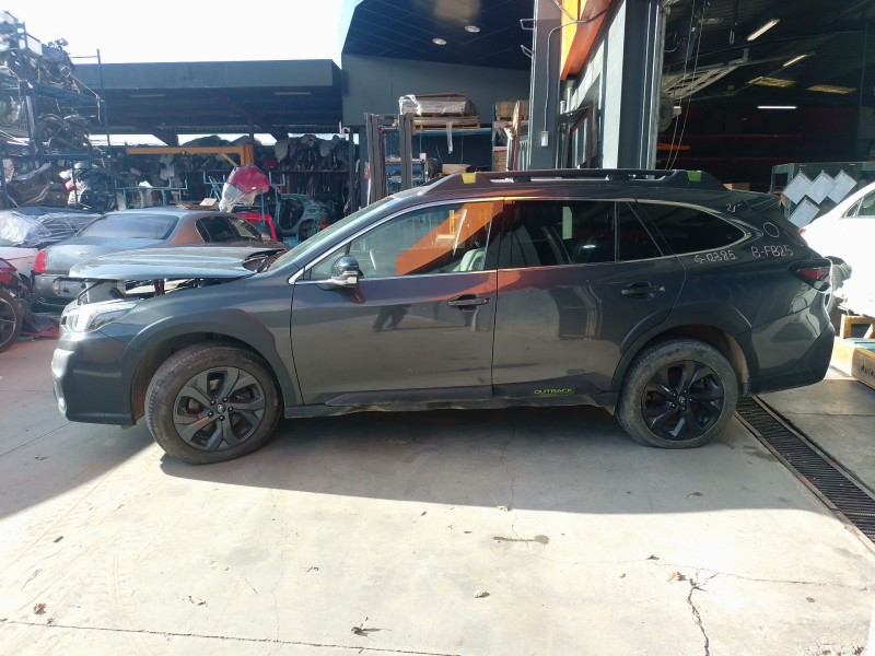 subaru outback (bs) del año 2021