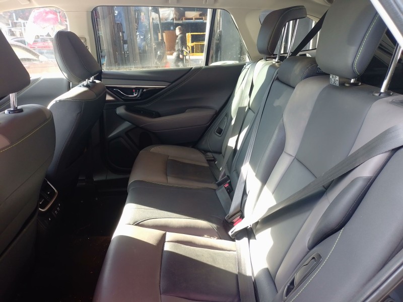 subaru outback (bs) del año 2021