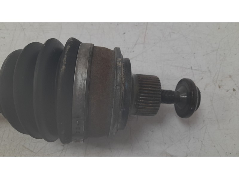 Recambio de transmision delantera izquierda para audi a4 b9 avant (8w5, 8wd) s4 tdi mild hybrid quattro referencia OEM IAM 8W040