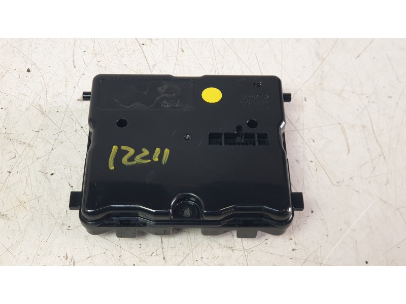 Recambio de modulo electronico para renault megane iv hatchback (b9a/m/n_) 1.3 tce 140 (b9nb) referencia OEM IAM 19686702  