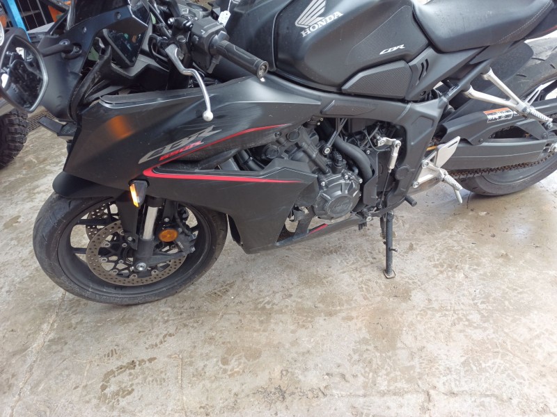 Recambio de carenado delantero izquierdo para honda cbr (601cc - ) cbr 650 r (rh07, rh01) referencia OEM IAM   