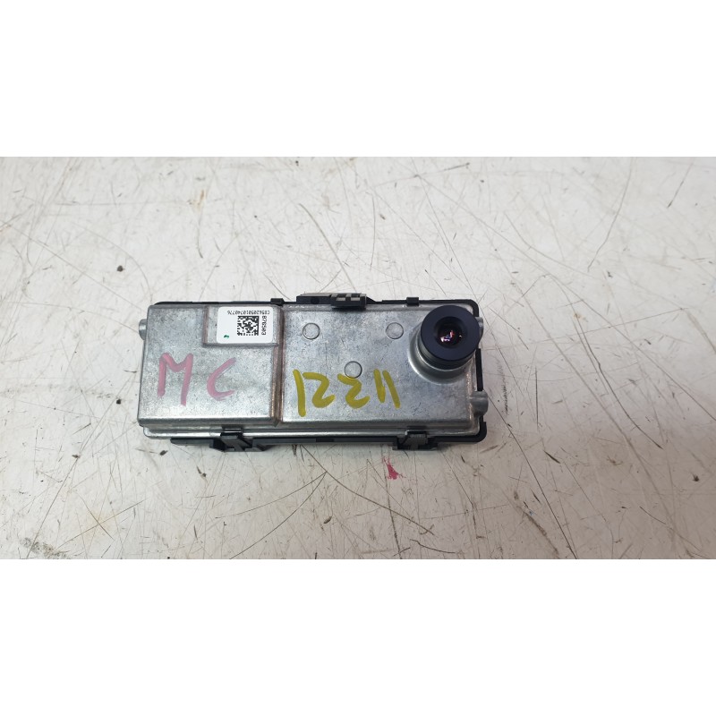 Recambio de camara vision trasera para renault megane iv hatchback (b9a/m/n_) 1.3 tce 140 (b9nb) referencia OEM IAM 284624085R  
