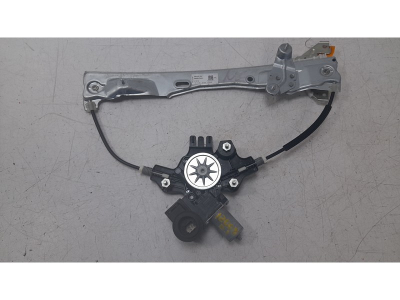 Recambio de elevalunas delantero izquierdo para toyota c-hr hybrid active referencia OEM IAM 69820F4051  
