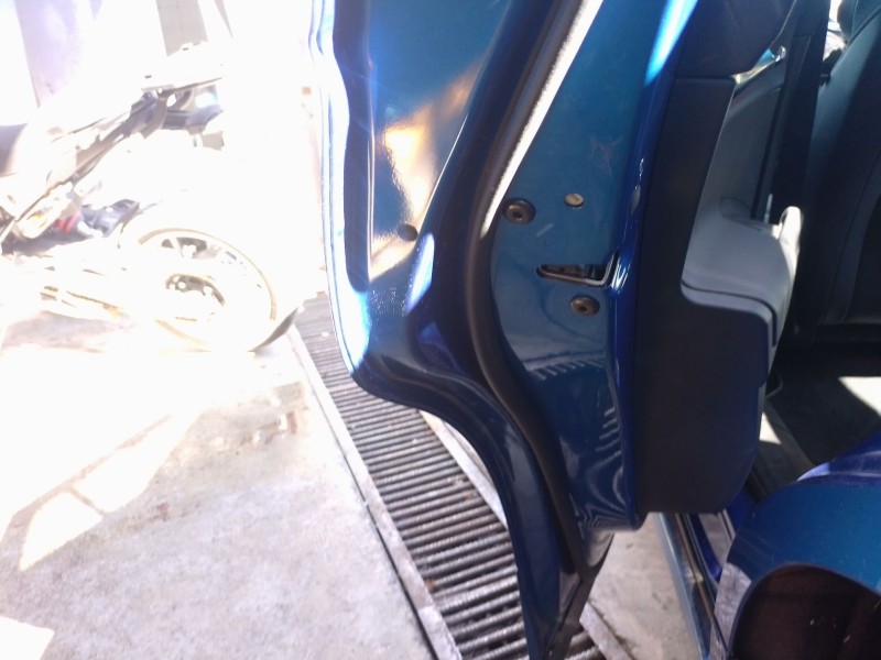 Recambio de cerradura puerta trasera izquierda para skoda enyaq iv suv (5az) 80x 4x4 referencia OEM IAM   