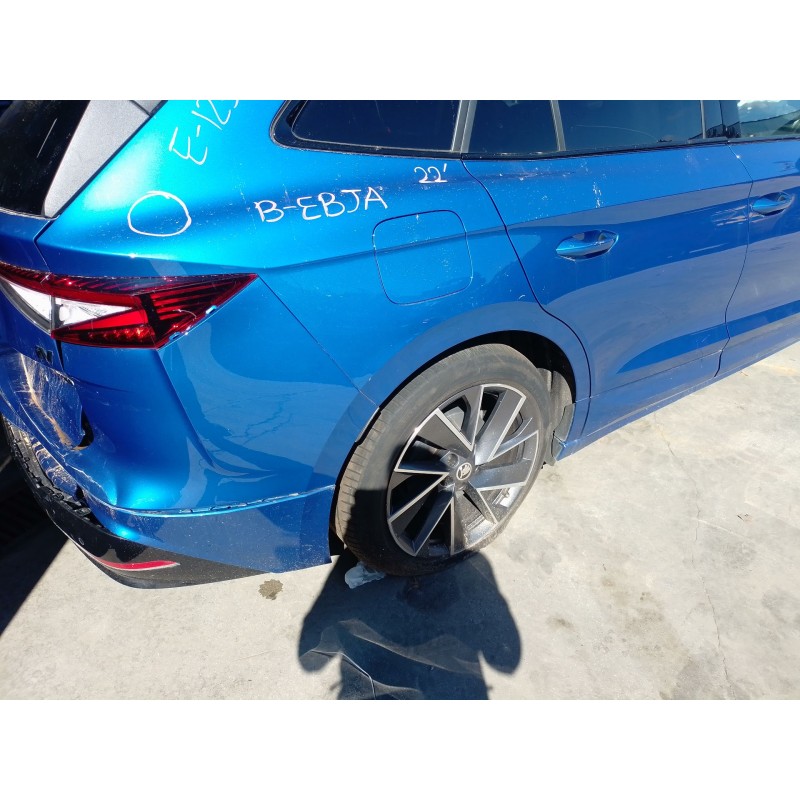 Recambio de amortiguador trasero derecho para skoda enyaq iv suv (5az) 80x 4x4 referencia OEM IAM   