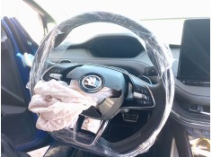 Recambio de volante para skoda enyaq iv suv (5az) 80x 4x4 referencia OEM IAM   