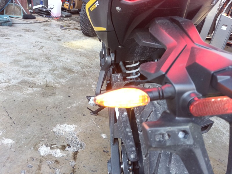 Recambio de piloto trasero izquierdo para voge 525r referencia OEM IAM   