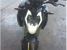 Recambio de faro delantero para voge 525r referencia OEM IAM   