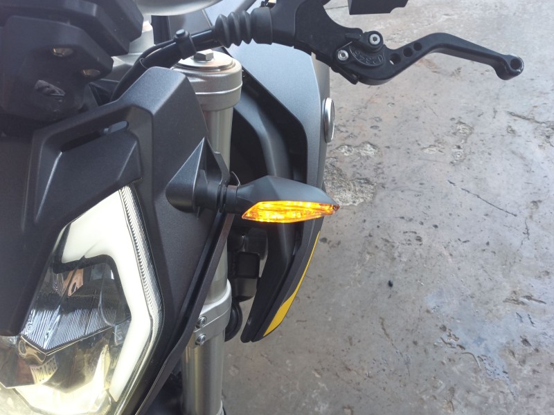 Recambio de piloto delantero izquierdo para voge 525r referencia OEM IAM   