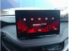 Recambio de pantalla multifuncion para skoda enyaq iv suv (5az) 80x 4x4 referencia OEM IAM   