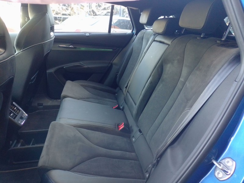 skoda enyaq iv suv (5az) del año 2022