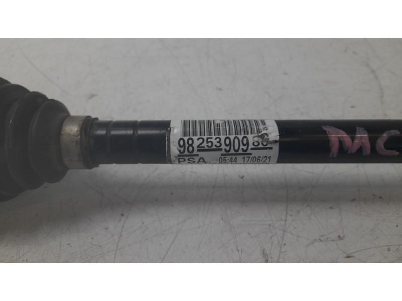 Recambio de transmision delantera derecha para opel corsa f (p2jo) 1.2 (68) referencia OEM IAM 9825390980  T39298