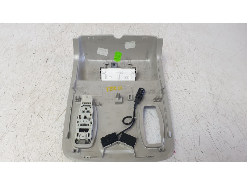 Recambio de luz interior para renault megane iv hatchback (b9a/m/n_) 1.3 tce 140 (b9nb) referencia OEM IAM 999806373R  