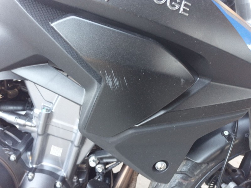 Recambio de carenado delantero derecho para voge r 500 r (hr71) referencia OEM IAM   