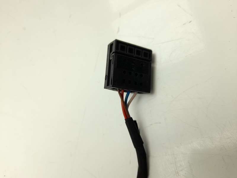 Recambio de piloto trasero izquierdo interior para bmw 4 gran coupe (f36) 420 d referencia OEM IAM 63217296101  