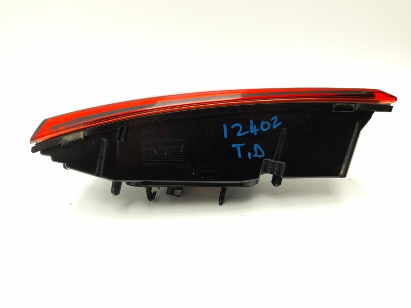 Recambio de piloto trasero derecho interior para opel grandland / grandland x (a18, p1uo) 1.2 (75) referencia OEM IAM YP00016480