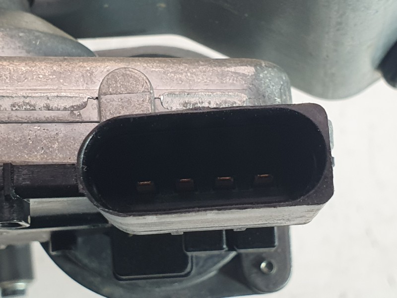 Recambio de motor limpia delantero para dacia duster iii eco-g 100 essential referencia OEM IAM 288007139R 3397022 