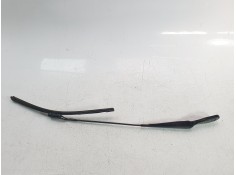 Recambio de brazo limpia delantero derecho para dacia duster iii eco-g 100 essential referencia OEM IAM 288868092R  