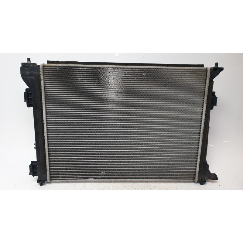 Recambio de radiador agua para kia sportage drive 4x2 referencia OEM IAM 25310D7500  550064