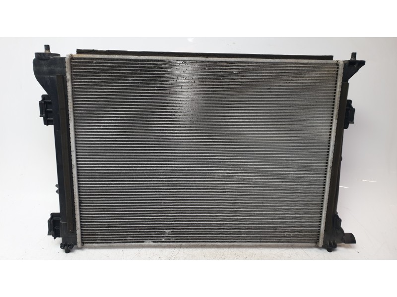 Recambio de radiador agua para kia sportage drive 4x2 referencia OEM IAM 25310D7500  550064