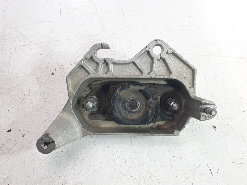 Recambio de soporte motor izquierdo para dacia duster iii eco-g 100 essential referencia OEM IAM 112535643R  