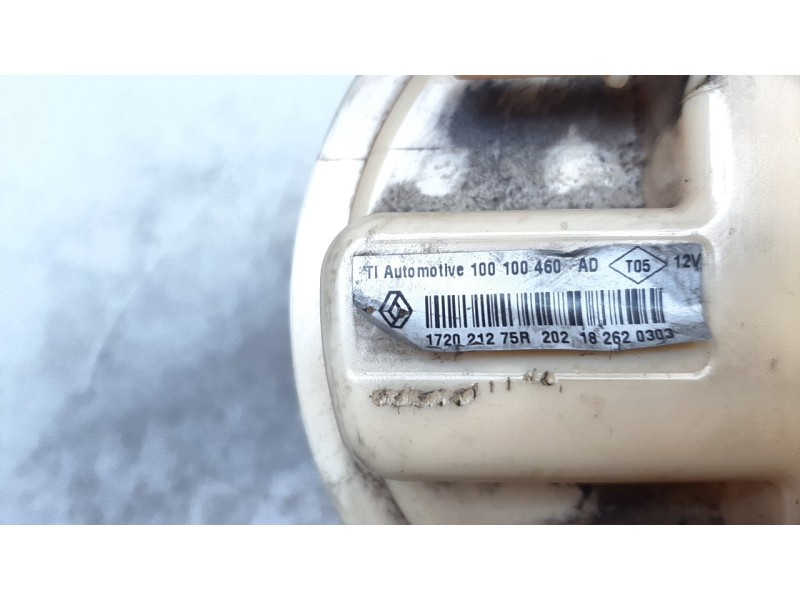Recambio de bomba combustible para renault captur limited referencia OEM IAM 172021275R  