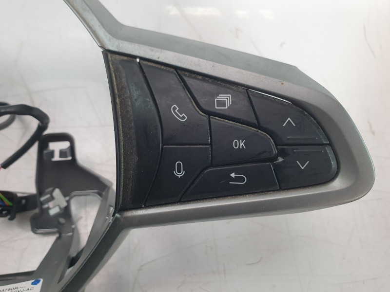 Recambio de mando volante para dacia duster iii eco-g 100 essential referencia OEM IAM 255502895R 3138679D1R 