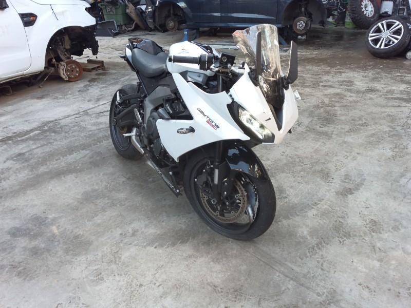 triumph daytona del año 2024