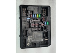 Recambio de caja reles / fusibles para dacia duster iii eco-g 100 essential referencia OEM IAM 284B770754R 5DVK19F13 / 889532798