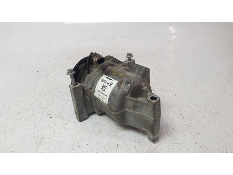Recambio de compresor aire acondicionado para dacia duster iii eco-g 100 essential referencia OEM IAM 926008469R  