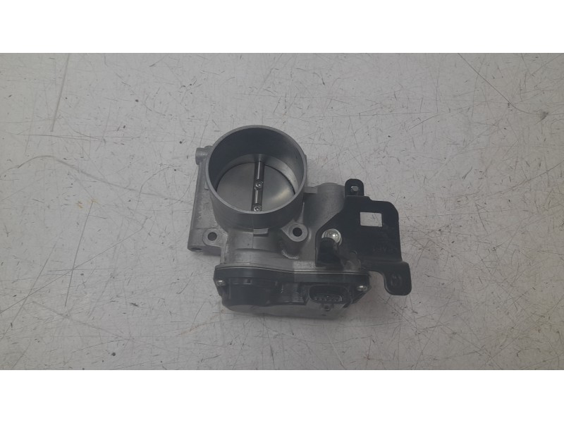 Recambio de caja mariposa para mazda 3 sedán 2.5 e-skyactiv-g referencia OEM IAM PX9R13640  
