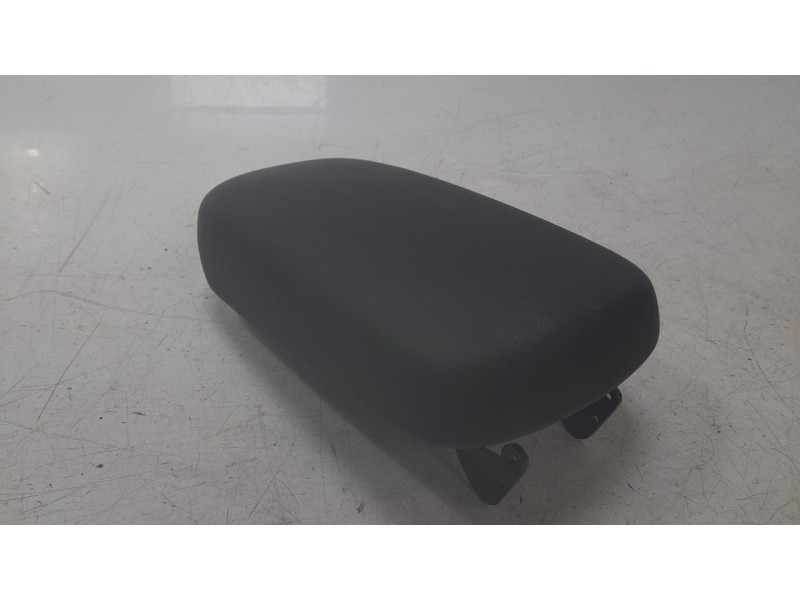Recambio de apoyabrazos central para hyundai kona (os, ose, osi) 1.6 gdi hybrid referencia OEM IAM 84660J9000TRY  