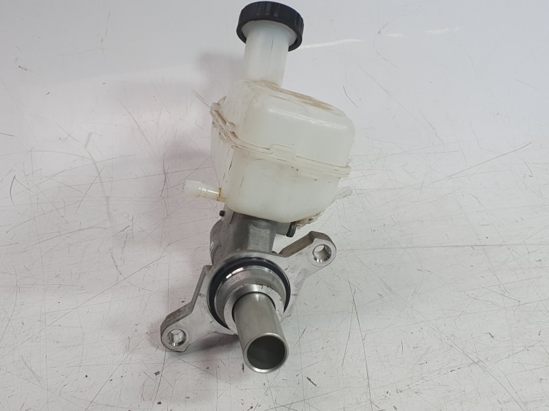Recambio de bomba freno para dacia duster iii eco-g 100 essential referencia OEM IAM 460110255R 460918660R 