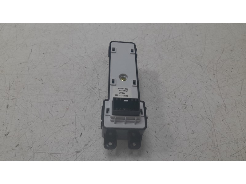 Recambio de mando elevalunas trasero izquierdo para hyundai kona (os, ose, osi) 1.6 gdi hybrid referencia OEM IAM 93581J9000  