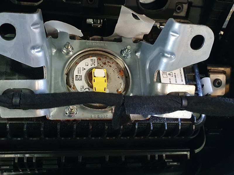 Recambio de kit airbag para dacia duster iii eco-g 100 essential referencia OEM IAM 681034137R 868854026R / 868842653R / 985P006