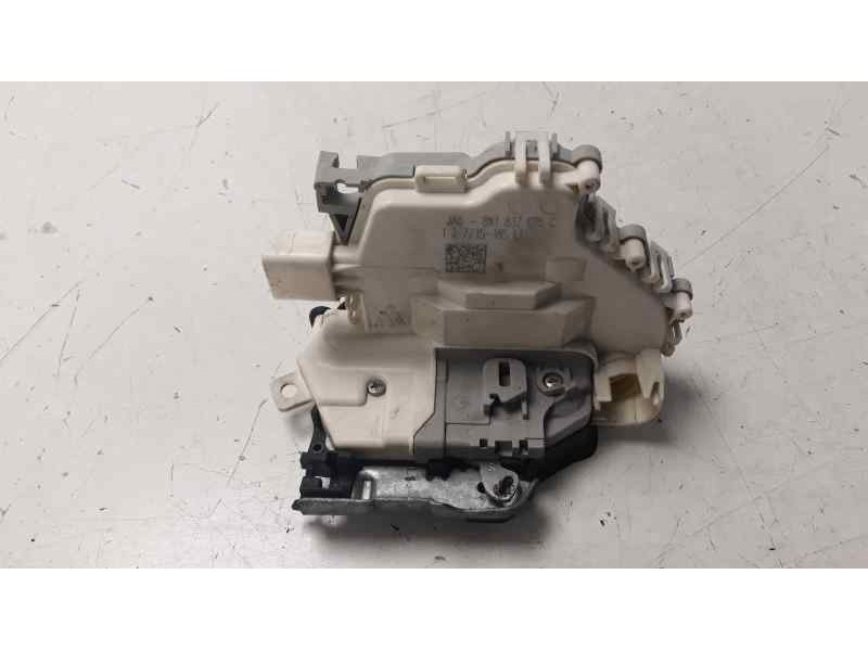 Recambio de cerradura puerta delantera izquierda para audi a1 sportback (8xf) adrenalin referencia OEM IAM 8X183720215C  